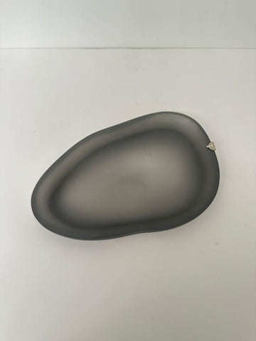 Charola irregular mediana humo