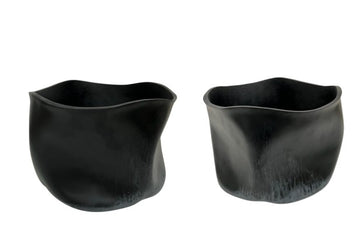 Batea abollada negra tinteada