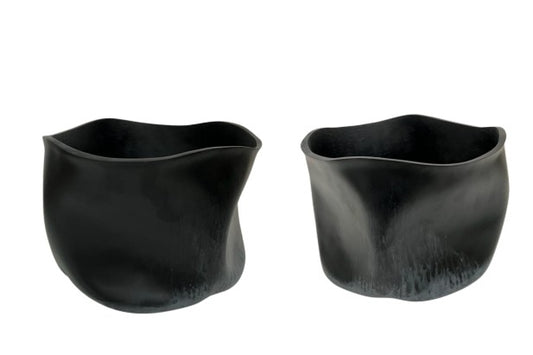 Batea abollada negra tinteada